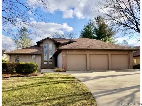 2724 Timber Pointe Dr, Springfield, IL 62702 photo 1