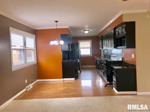 2700 Arlington Dr, Springfield, IL 62704 photo 6