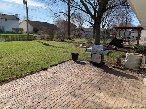 2700 Arlington Dr, Springfield, IL 62704 photo 23