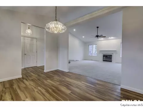 1504 Old Ivy, Springfield, IL 62711 photo 7