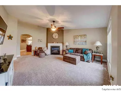 2711 Johnathan, Springfield, IL 62711 photo 5
