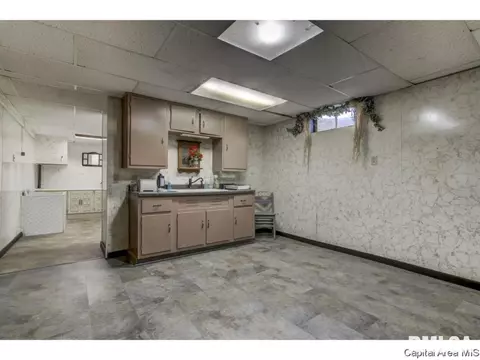2635 Hilltop Rd, Springfield, IL 62712 photo 19