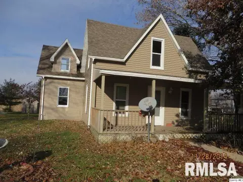 32 W Main, Basco, IL 62313 photo 1