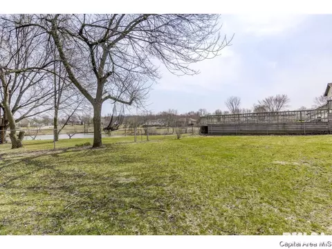 4 Timbercrest Dr, Sherman, IL 62684 photo 35