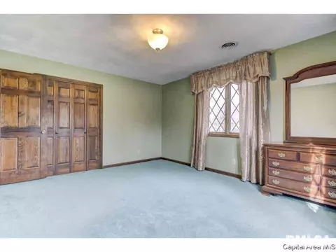 2105 Augusta Dr, Springfield, IL 62704 photo 21