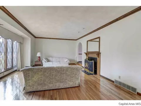 2105 Augusta Dr, Springfield, IL 62704 photo 11