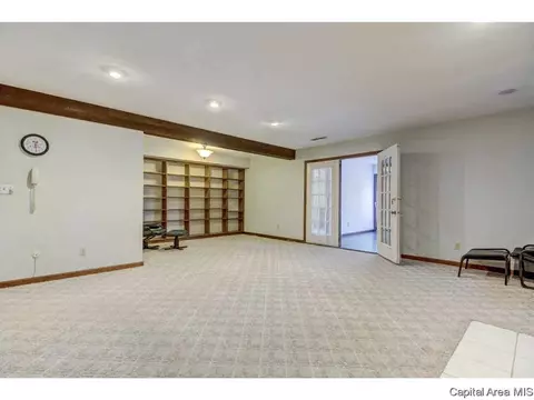 2105 Augusta Dr, Springfield, IL 62704 photo 27