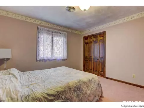 2105 Augusta Dr, Springfield, IL 62704 photo 20