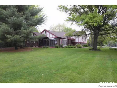 2105 Augusta Dr, Springfield, IL 62704 photo 6