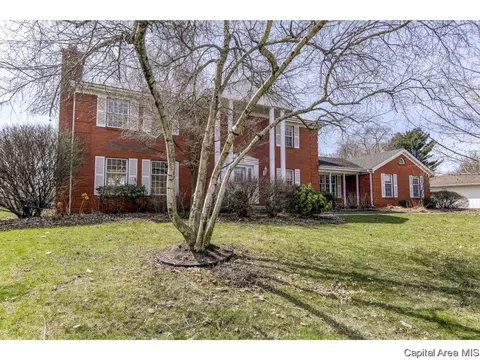 2202 Augusta Dr, Springfield, IL 62704 photo 2