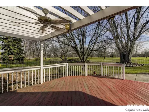 2202 Augusta Dr, Springfield, IL 62704 photo 34