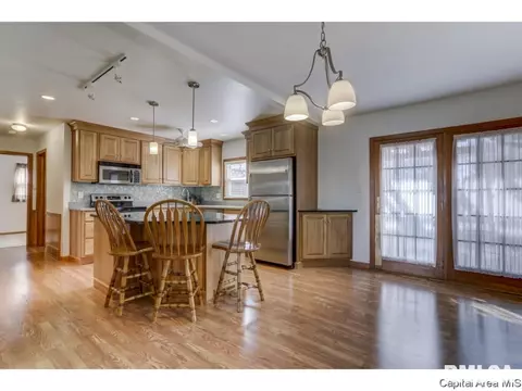 17 Ranger Dr, Springfield, IL 62702 photo 9