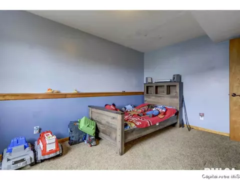 108 Resina Dr, Springfield, IL 62703 photo 18