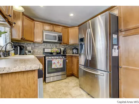 2100 Pickett Street St, Springfield, IL 62703 photo 6