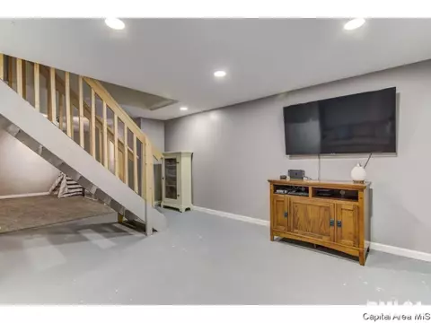 2100 Pickett Street St, Springfield, IL 62703 photo 21