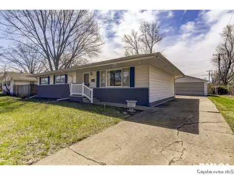 2404 Gillespie, Springfield, IL 62704 photo 1