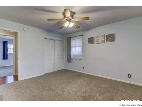 2404 Gillespie, Springfield, IL 62704 photo 19
