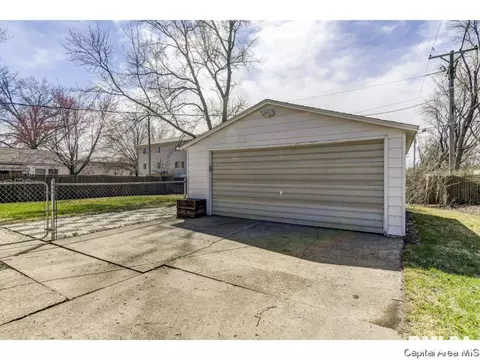 2404 Gillespie, Springfield, IL 62704 photo 22