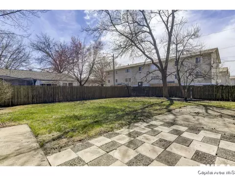 2404 Gillespie, Springfield, IL 62704 photo 24