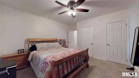 2053 N 21st St, Springfield, IL 62702 photo 16