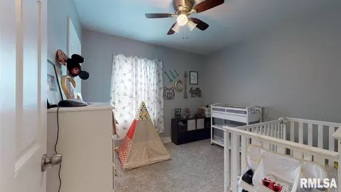 2053 N 21st St, Springfield, IL 62702 photo 13