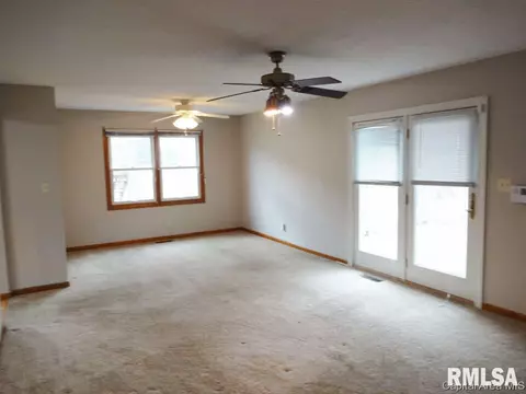 2300 Mayfair Rd, Springfield, IL 62703 photo 11