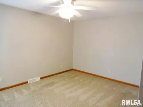 2300 Mayfair Rd, Springfield, IL 62703 photo 12