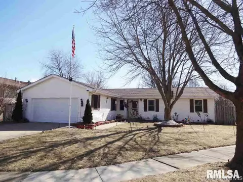 2300 Mayfair Rd, Springfield, IL 62703 photo 1