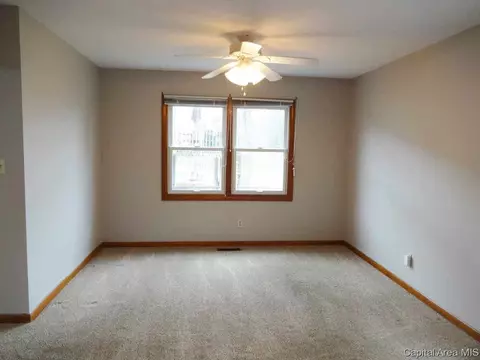 2300 Mayfair Rd, Springfield, IL 62703 photo 9