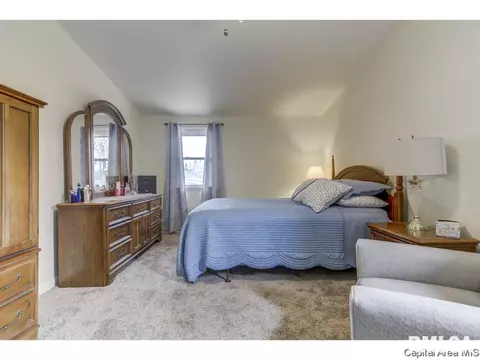 2212 Parkview Dr, Springfield, IL 62704 photo 16
