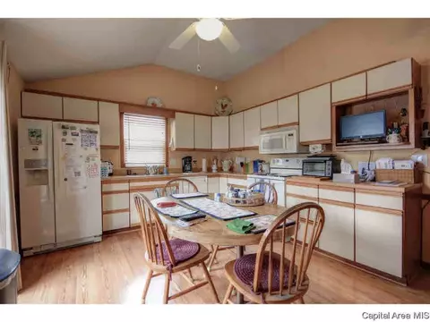 113 Walnut Vly, Springfield, IL 62707 photo 15