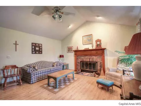113 Walnut Vly, Springfield, IL 62707 photo 10