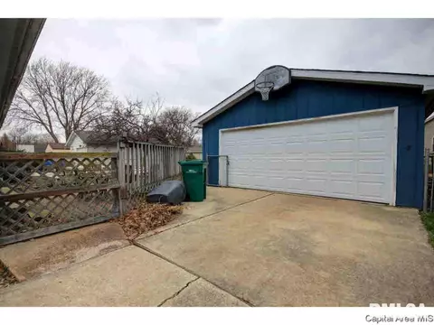 113 Walnut Vly, Springfield, IL 62707 photo 4