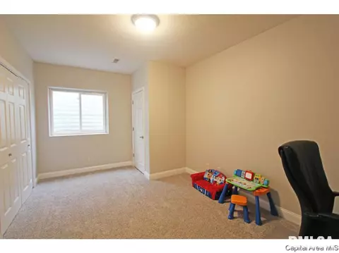 69 Navajo Dr, Springfield, IL 62711 photo 29