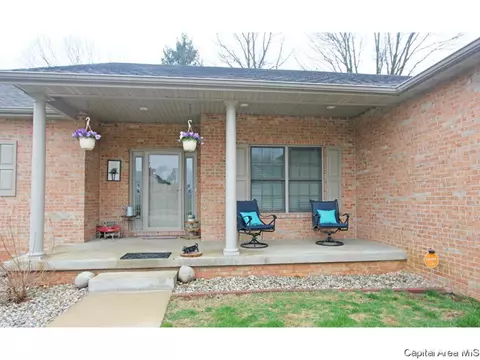 69 Navajo Dr, Springfield, IL 62711 photo 4