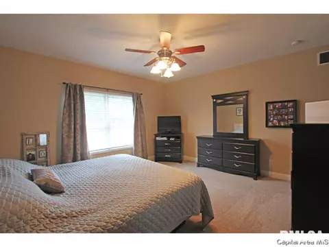 69 Navajo Dr, Springfield, IL 62711 photo 16