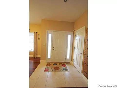 69 Navajo Dr, Springfield, IL 62711 photo 5