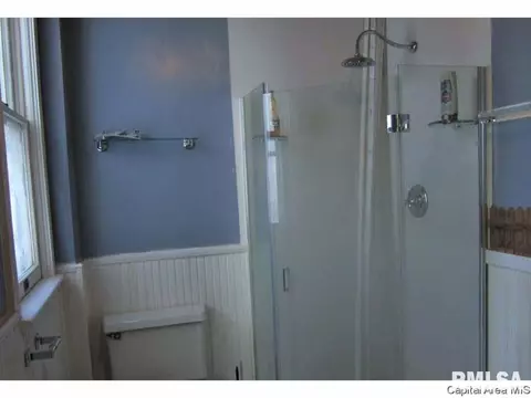 515 S State St, Springfield, IL 62704 photo 7