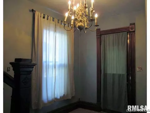 515 S State St, Springfield, IL 62704 photo 8