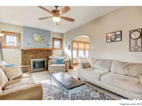 1921 S State St, Springfield, IL 62704 photo 7