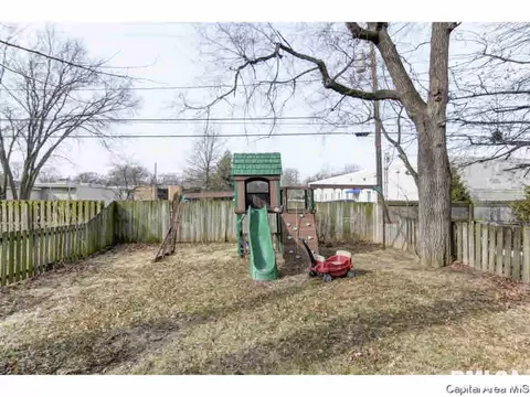 1921 S State St, Springfield, IL 62704 photo 3