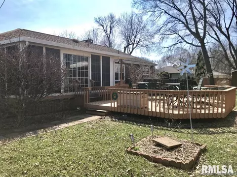 1900 Jackson Ave, Beardstown, IL 62618 photo 32
