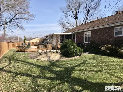 1900 Jackson Ave, Beardstown, IL 62618 photo 34