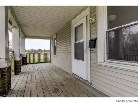 2158 E Capitol, Springfield, IL 62703 photo 3