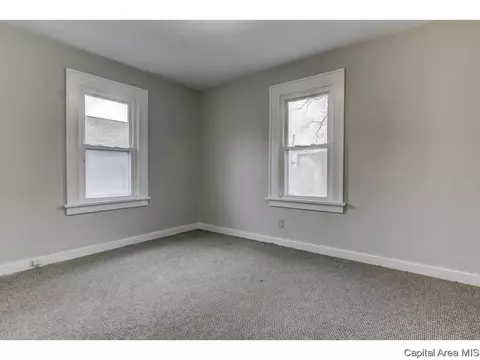 2158 E Capitol, Springfield, IL 62703 photo 8