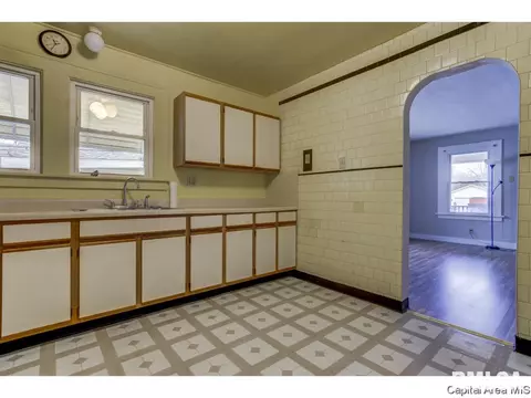 2158 E Capitol, Springfield, IL 62703 photo 20