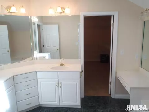 2605 Tennyson Dr, Springfield, IL 62711 photo 17