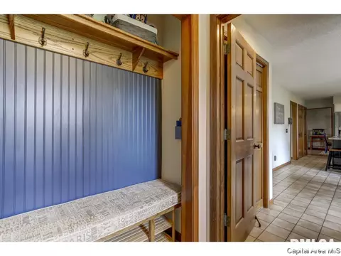 3301 Lauxmont Dr, Springfield, IL 62712 photo 17