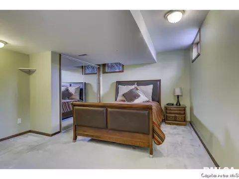 3301 Lauxmont Dr, Springfield, IL 62712 photo 29