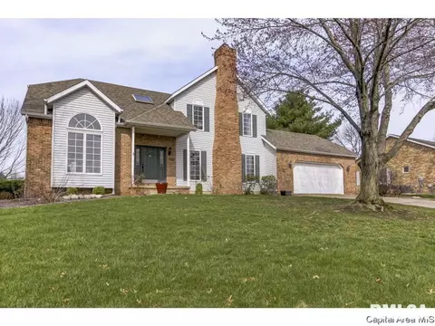3301 Lauxmont Dr, Springfield, IL 62712 photo 1